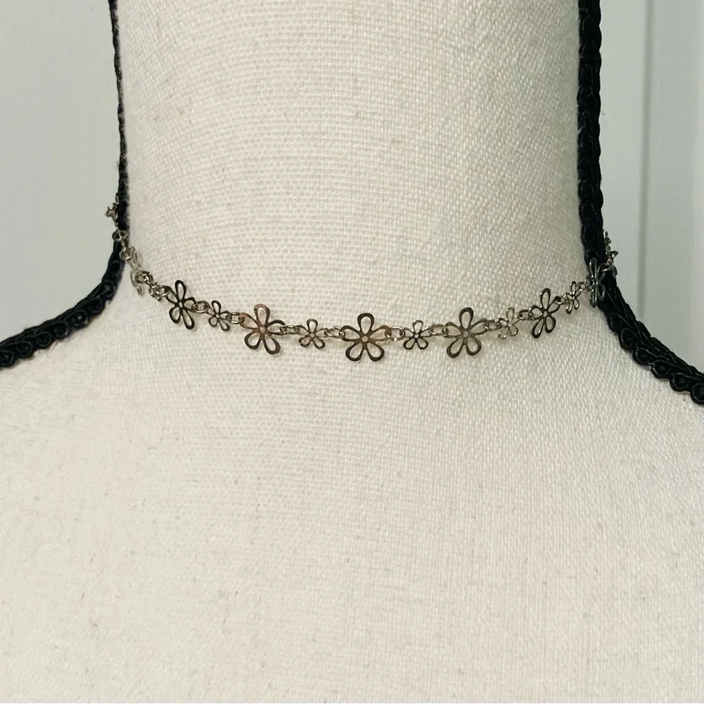 Vintage bundle (2) Girls necklaces circa 90s. Silver/gunmetal/rhinestones